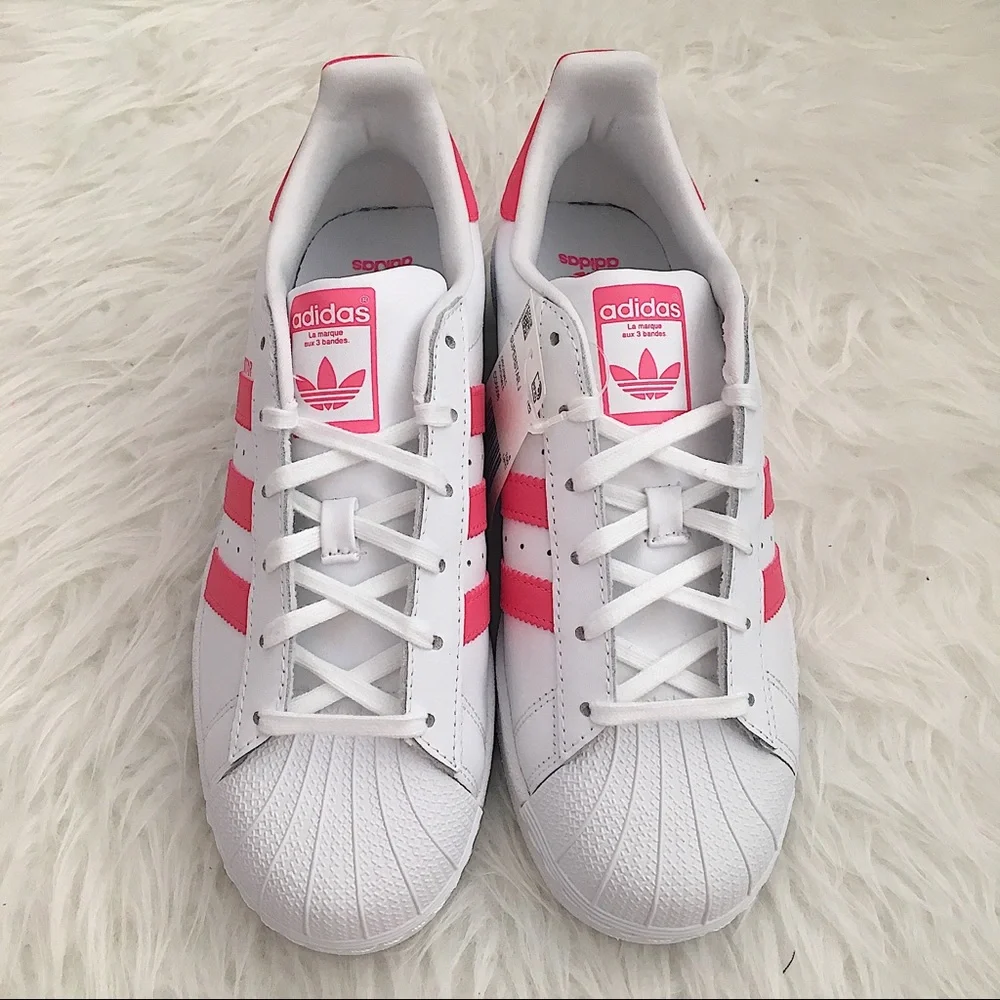 Adidas Superstar Women’s Sneakers - Picture 6 of 8